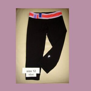 Ivivva Girl by Lululemon 🍋Rhythmic Crop Luon black colourful waistband size 12